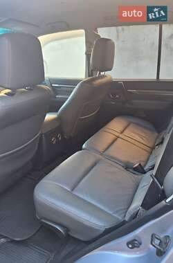 Внедорожник / Кроссовер Mitsubishi Pajero 2008 в 