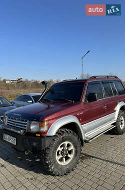 Позашляховик / Кросовер Mitsubishi Pajero 1993 в Бедевлі