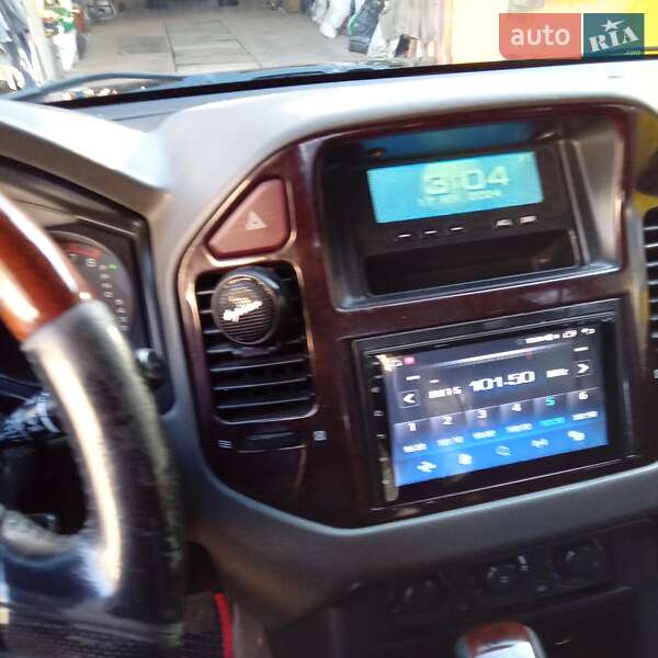 Внедорожник / Кроссовер Mitsubishi Pajero 2006 в Киеве