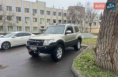 Внедорожник / Кроссовер Mitsubishi Pajero 2007 в Одессе