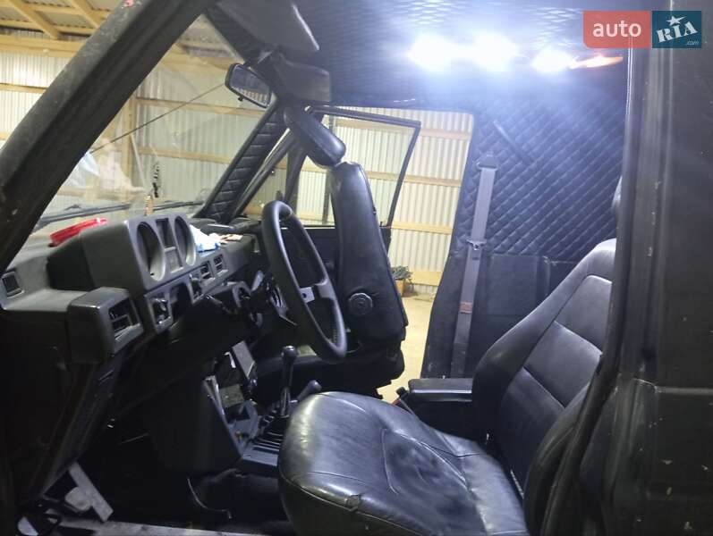Внедорожник / Кроссовер Mitsubishi Pajero 1990 в 
