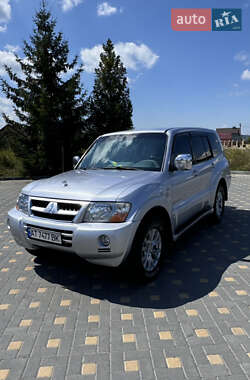 Внедорожник / Кроссовер Mitsubishi Pajero 2006 в Коломые