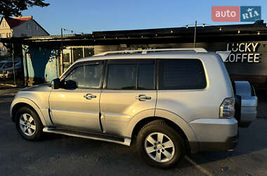 Внедорожник / Кроссовер Mitsubishi Pajero 2008 в 