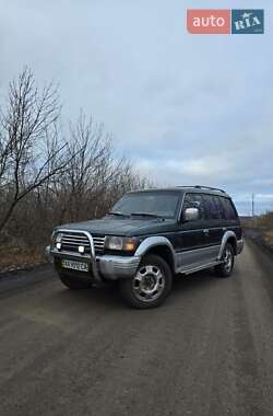 Позашляховик / Кросовер Mitsubishi Pajero 1997 в Великому Бурлуку