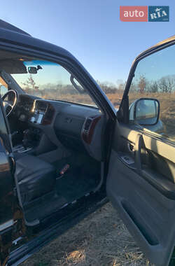 Внедорожник / Кроссовер Mitsubishi Pajero 2006 в 