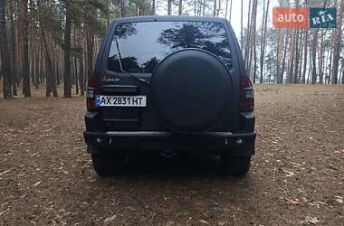 Внедорожник / Кроссовер Mitsubishi Pajero 2002 в 