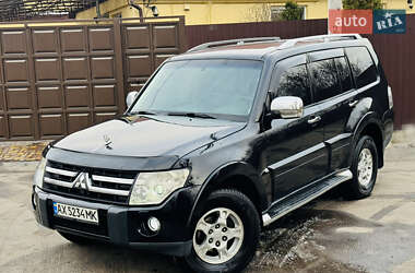 Позашляховик / Кросовер Mitsubishi Pajero 2007 в Харкові