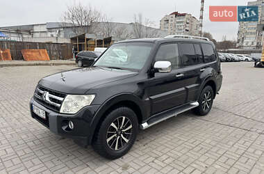 Позашляховик / Кросовер Mitsubishi Pajero 2007 в Запоріжжі