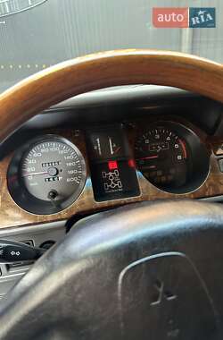 Внедорожник / Кроссовер Mitsubishi Pajero 1997 в 