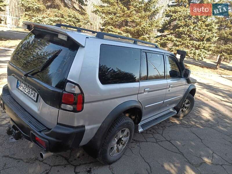 Внедорожник / Кроссовер Mitsubishi Pajero 2007 в Днепре