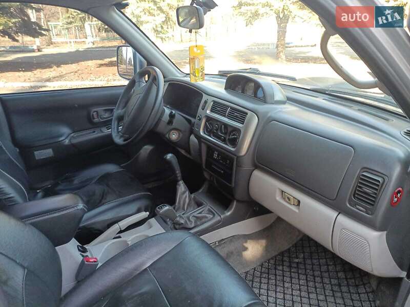 Внедорожник / Кроссовер Mitsubishi Pajero 2007 в Днепре