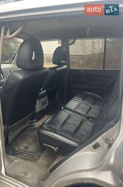 Внедорожник / Кроссовер Mitsubishi Pajero 2001 в 
