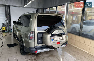 Внедорожник / Кроссовер Mitsubishi Pajero 2007 в 