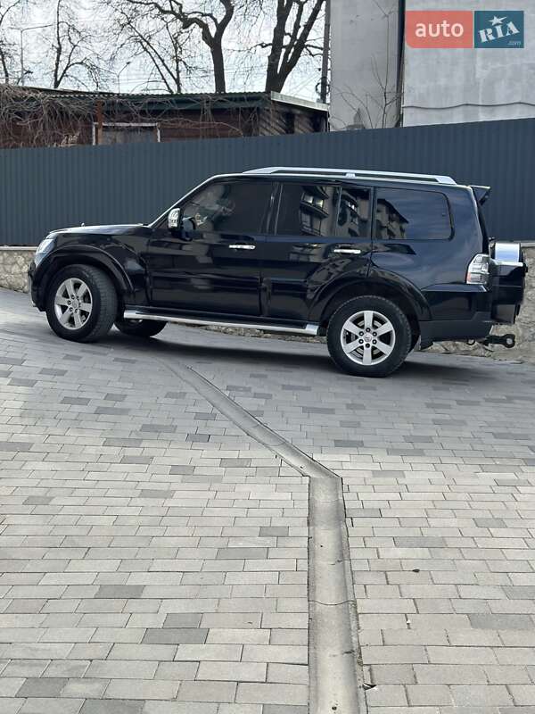 Внедорожник / Кроссовер Mitsubishi Pajero 2008 в Тернополе