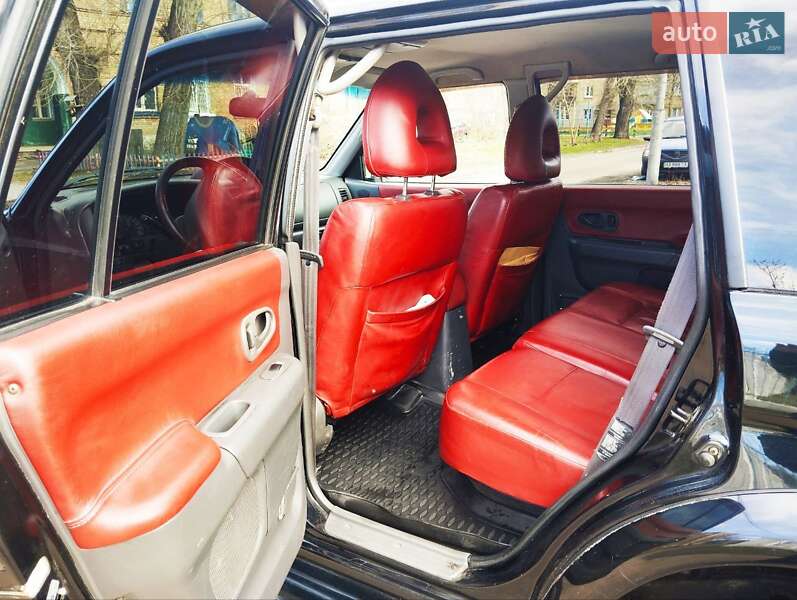 Внедорожник / Кроссовер Mitsubishi Pajero 2000 в Киеве