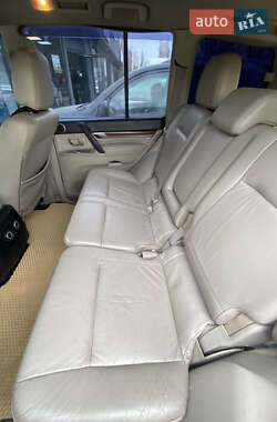 Позашляховик / Кросовер Mitsubishi Pajero 2007 в 