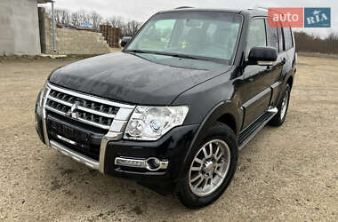 Позашляховик / Кросовер Mitsubishi Pajero 2007 в Чернівцях
