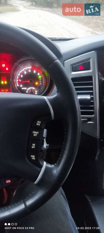 Позашляховик / Кросовер Mitsubishi Pajero 2016 в Смілі