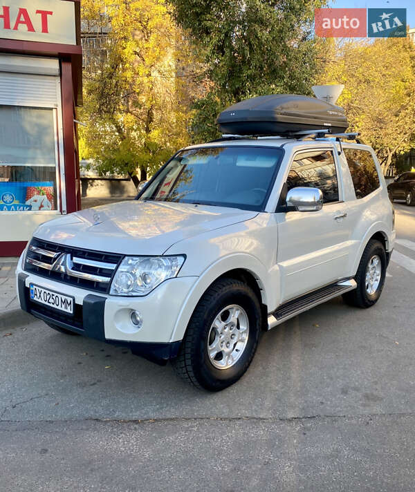 Mitsubishi Pajero 2007
