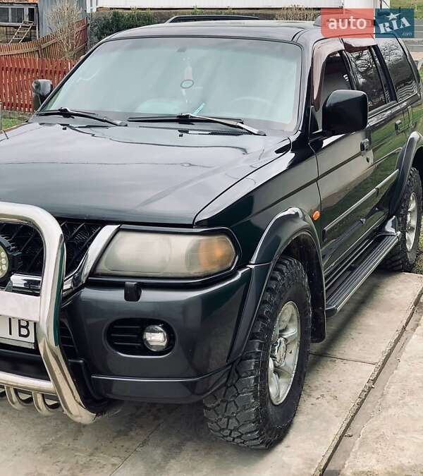 Внедорожник / Кроссовер Mitsubishi Pajero 2003 в Ивано-Франковске