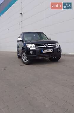 Внедорожник / Кроссовер Mitsubishi Pajero 2007 в 