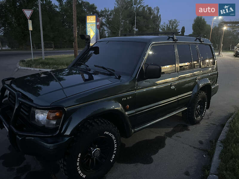 Внедорожник / Кроссовер Mitsubishi Pajero 1993 в Кременчуге