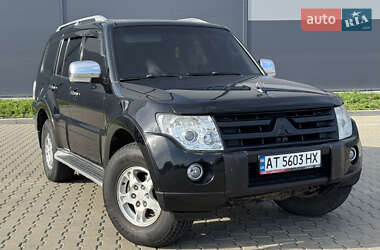 Внедорожник / Кроссовер Mitsubishi Pajero 2007 в 