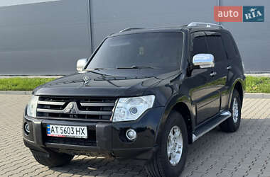 Внедорожник / Кроссовер Mitsubishi Pajero 2007 в 