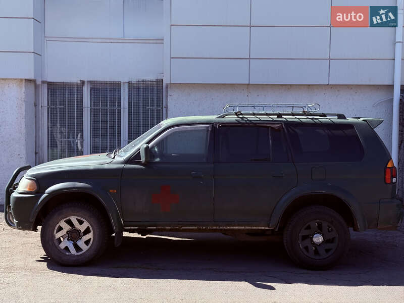 Внедорожник / Кроссовер Mitsubishi Pajero 2000 в Одессе