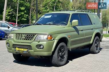 Внедорожник / Кроссовер Mitsubishi Pajero 2003 в 