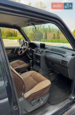 Внедорожник / Кроссовер Mitsubishi Pajero 1996 в 