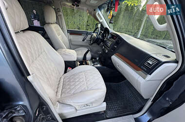 Позашляховик / Кросовер Mitsubishi Pajero 2007 в Львові