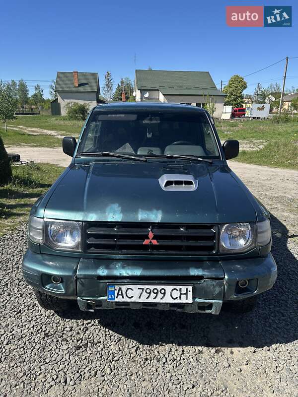 Внедорожник / Кроссовер Mitsubishi Pajero 2003 в 