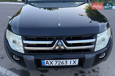 Позашляховик / Кросовер Mitsubishi Pajero 2007 в 