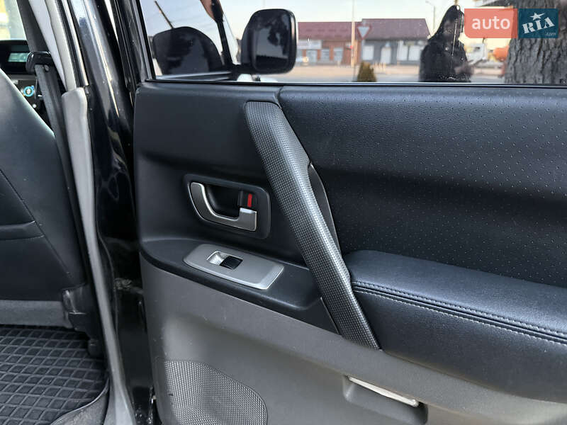 Внедорожник / Кроссовер Mitsubishi Pajero 2004 в Виннице