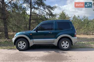 Позашляховик / Кросовер Mitsubishi Pajero 2002 в Рівному