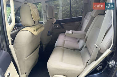 Позашляховик / Кросовер Mitsubishi Pajero 2007 в 