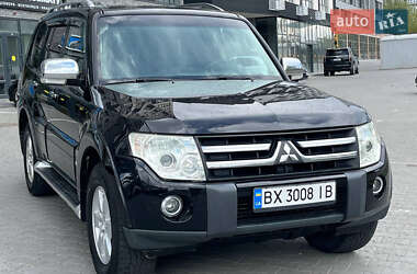 Внедорожник / Кроссовер Mitsubishi Pajero 2007 в 