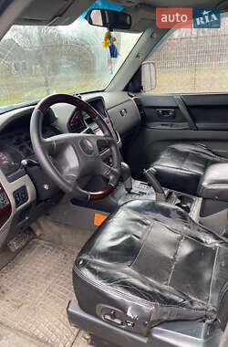 Внедорожник / Кроссовер Mitsubishi Pajero 2002 в 