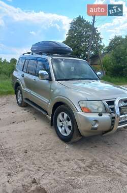 Позашляховик / Кросовер Mitsubishi Pajero 2005 в Нетішині