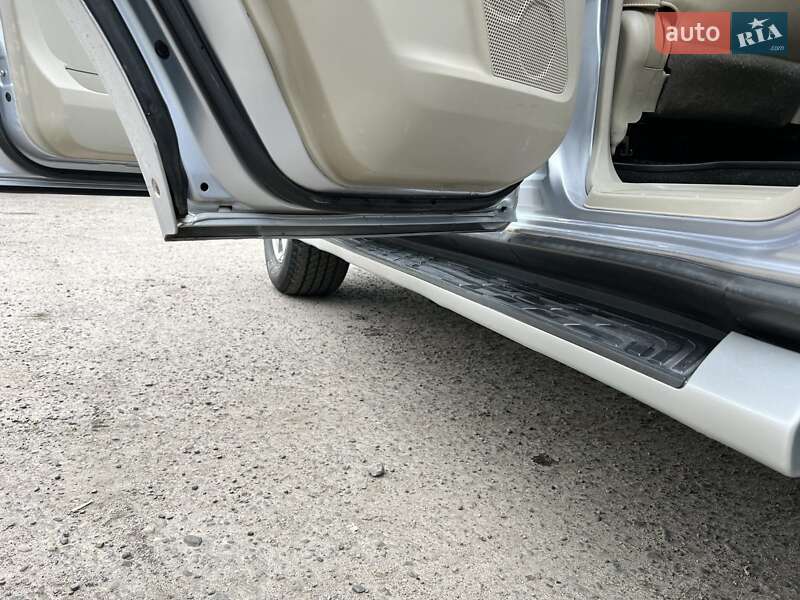 Внедорожник / Кроссовер Mitsubishi Pajero 2007 в Львове