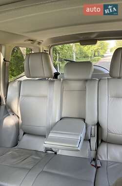Позашляховик / Кросовер Mitsubishi Pajero 2007 в 