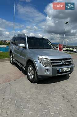Позашляховик / Кросовер Mitsubishi Pajero 2007 в Кам'янець-Подільському