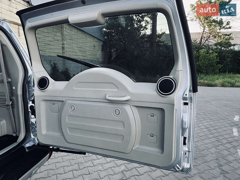 Внедорожник / Кроссовер Mitsubishi Pajero 2007 в Одессе