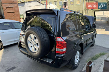 Внедорожник / Кроссовер Mitsubishi Pajero 2006 в 