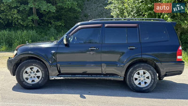 Внедорожник / Кроссовер Mitsubishi Pajero 2006 в Вижнице фото 4 Внедорожник / Кроссовер Mitsubishi Pajero 2006 в Вижнице