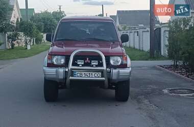 Внедорожник / Кроссовер Mitsubishi Pajero 1993 в 
