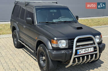 Внедорожник / Кроссовер Mitsubishi Pajero 1991 в 