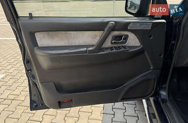 Внедорожник / Кроссовер Mitsubishi Pajero 1991 в 
