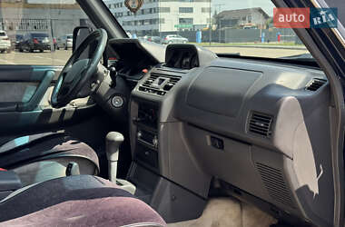 Внедорожник / Кроссовер Mitsubishi Pajero 1991 в 